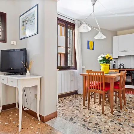 Apartamento Castello Cozy X4 - Calle Crosera