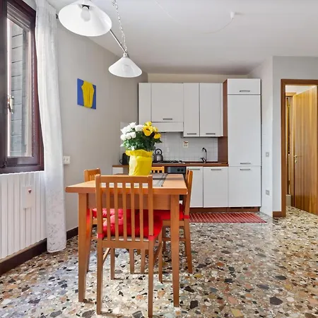 Apartamento Castello Cozy X4 - Calle Crosera